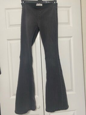Free people Penny Pull on flare black size 26